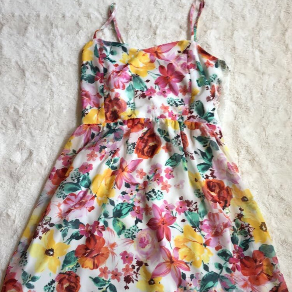 Floral spring/ summer dress
